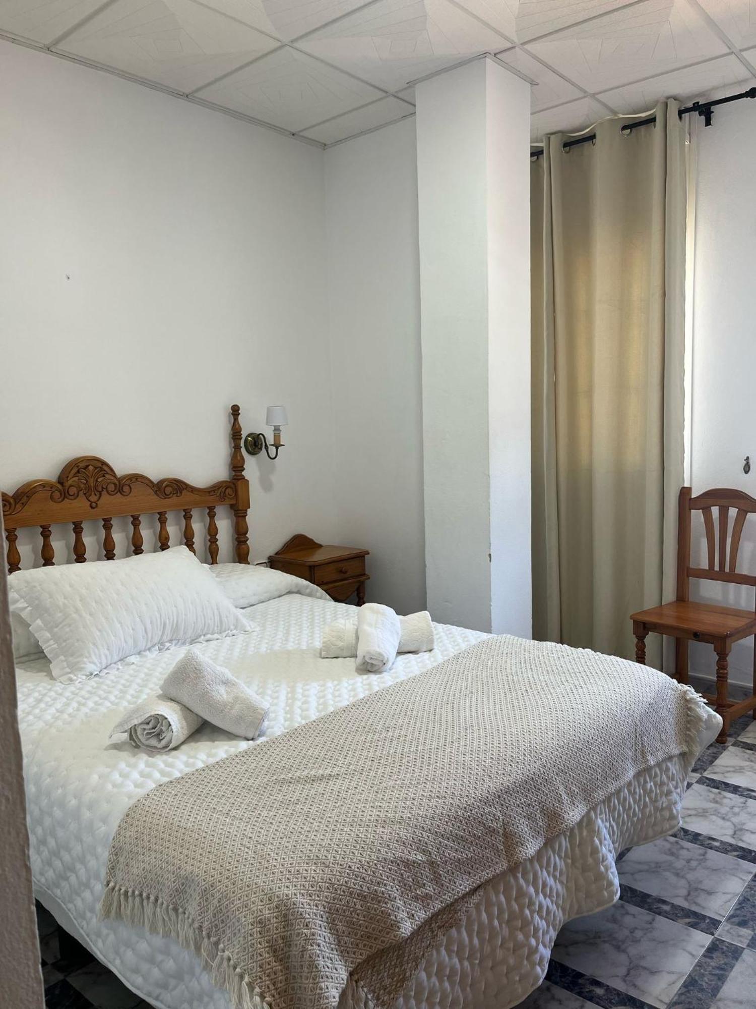 Hostal Quinto Pino Chipiona Exterior photo