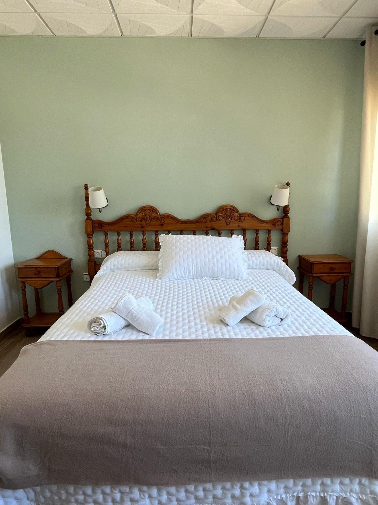Hostal Quinto Pino Chipiona Exterior photo